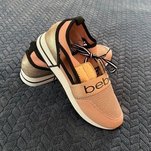 Bebe sneakers